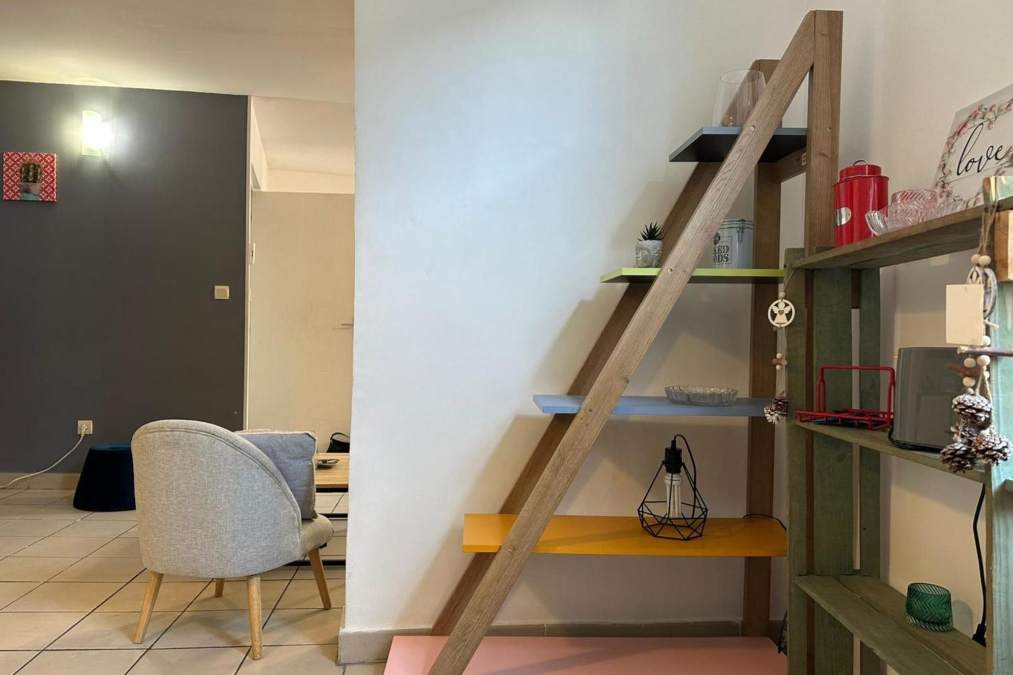 The Triplex- 3 Bedrooms In The Escutcheon! Montpellier Esterno foto